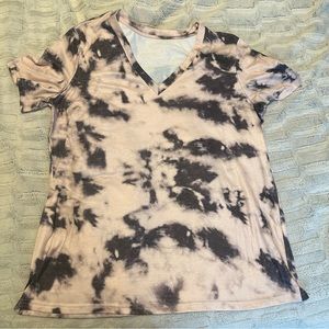 Tie Dye V-Neck Tee